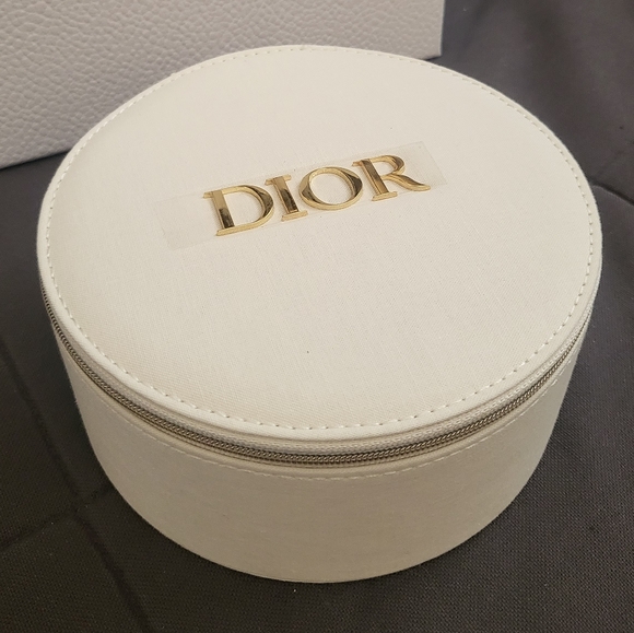 Brand new authentic Dior Vanity/keepsake round box - Picture 11 of 13